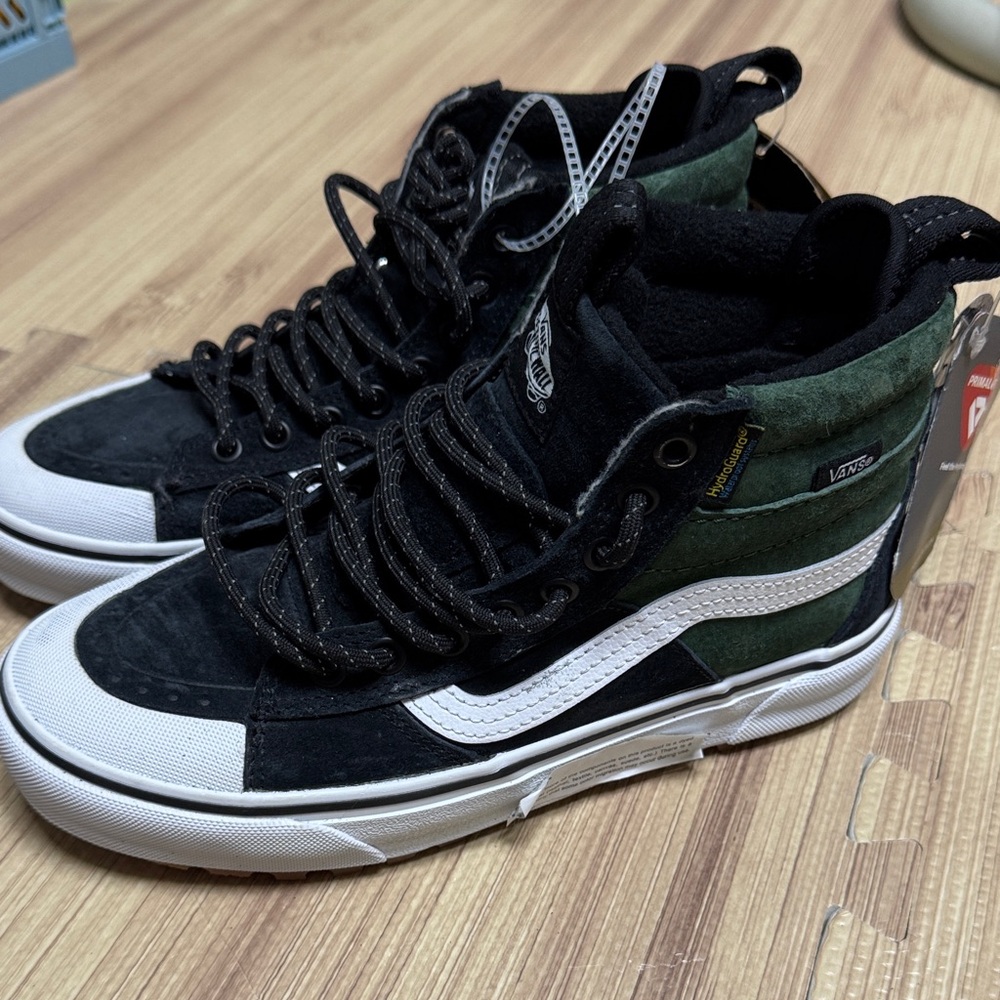 Vans Men's Black, Green, and White High-Top Sneakers
